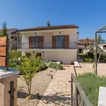 Apartment Amor Pula