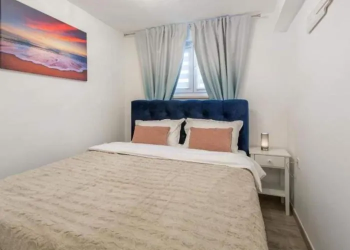 아파트 Apartment Amor