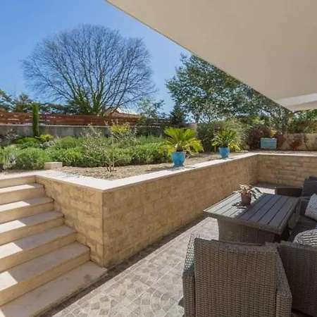 Apartment Amor * بولا