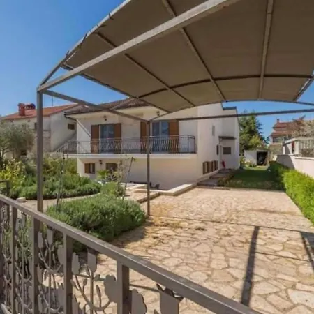 Apartment Amor شقة *