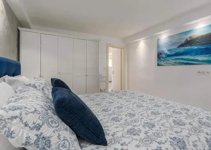 Apartment Amor Διαμέρισμα Πούλα